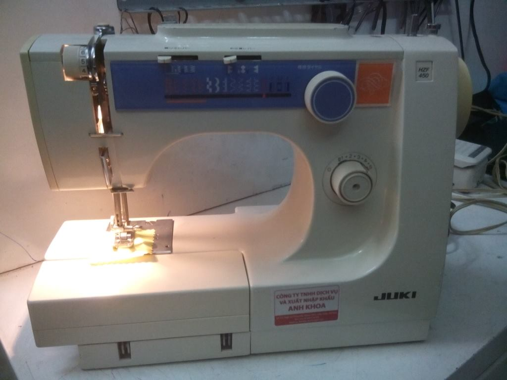 Máy may gia đình Juki Nhật bãi 0974867703