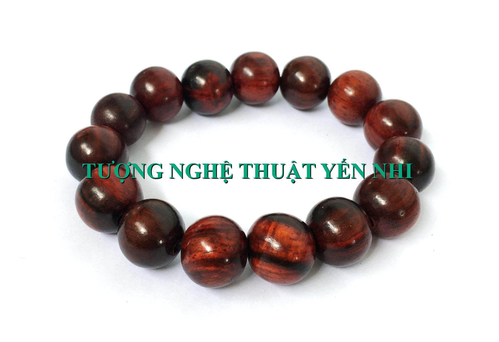 Vòng tay gỗ trắc đỏ cao cấp 12mm