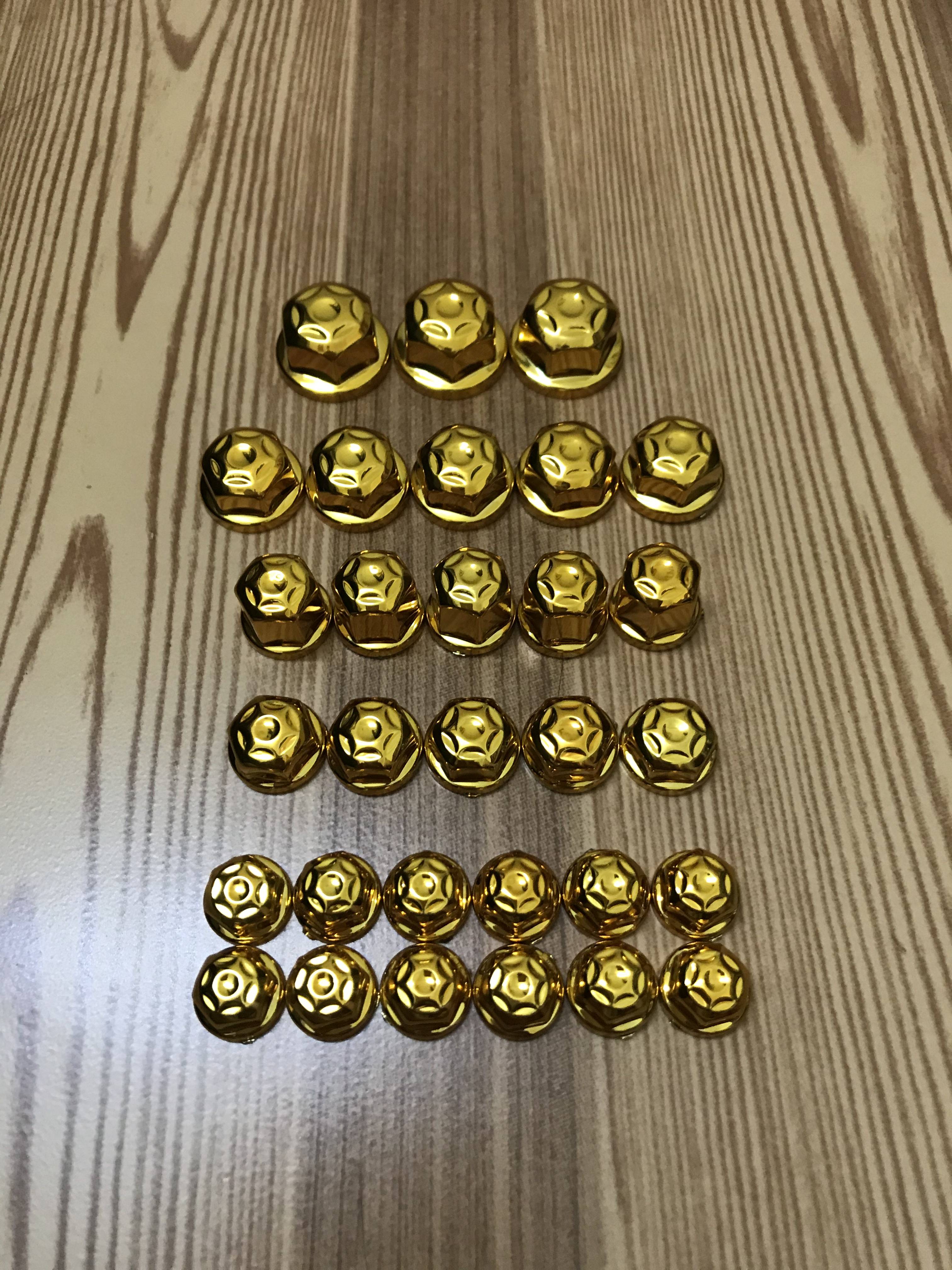[HCM]Bộ Chụp ốc màu - 1 bộ 30 con ( vàng )