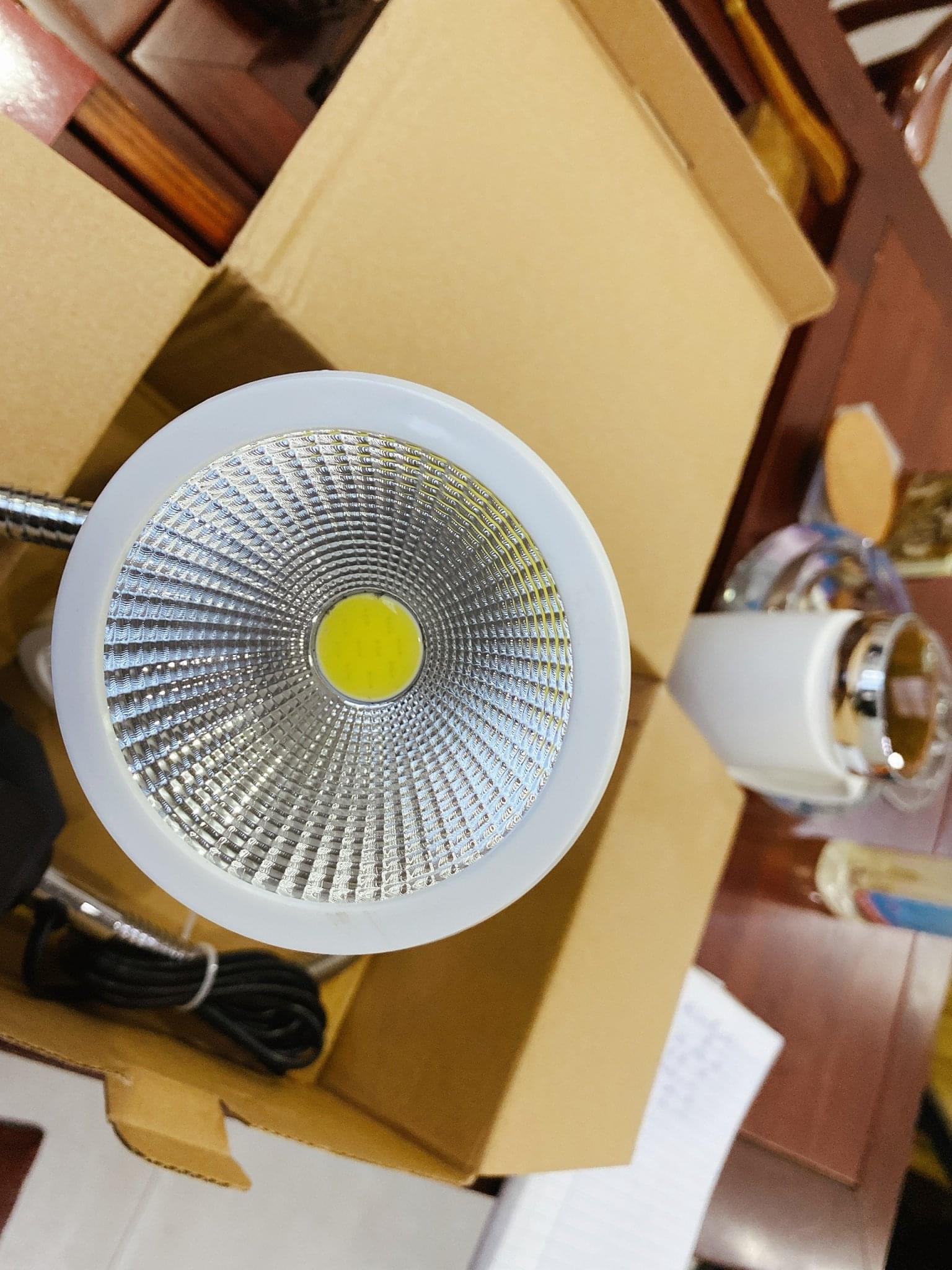 ĐÈN LED CHIẾU SÁNG MÁY TIỆN PHAY CNC