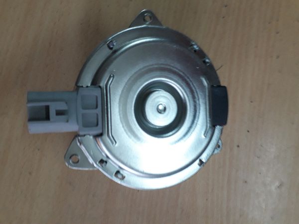 Mô tơ Quạt Toyota Vios 2013-2017