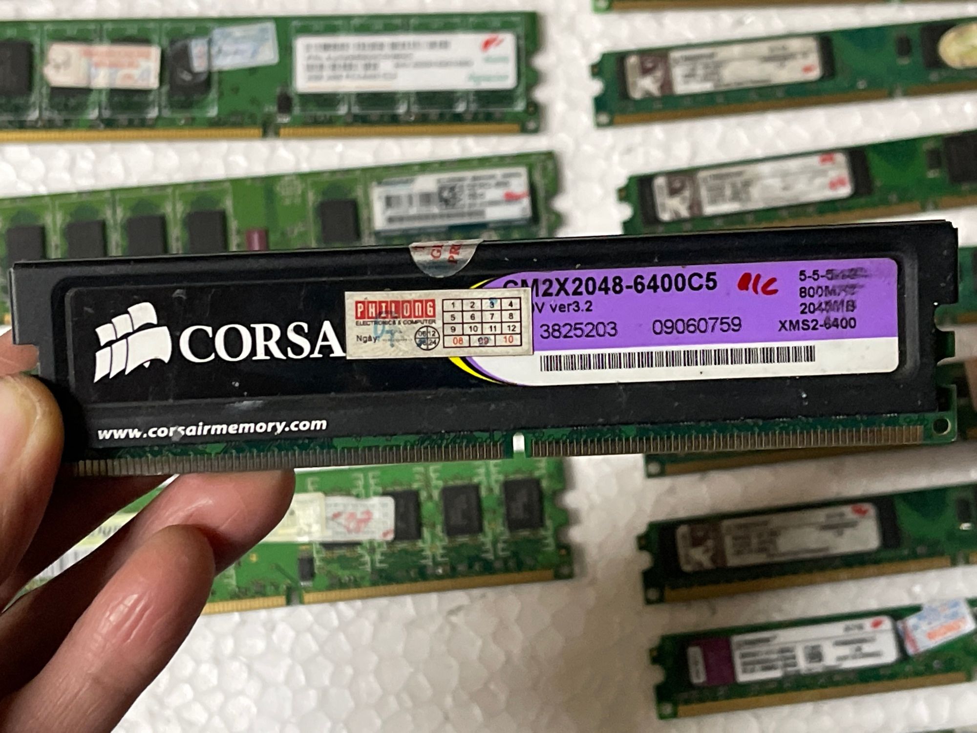 RAM máy tính bàn 2GB DDR2 bus 800 | 667 lắp main G31 945