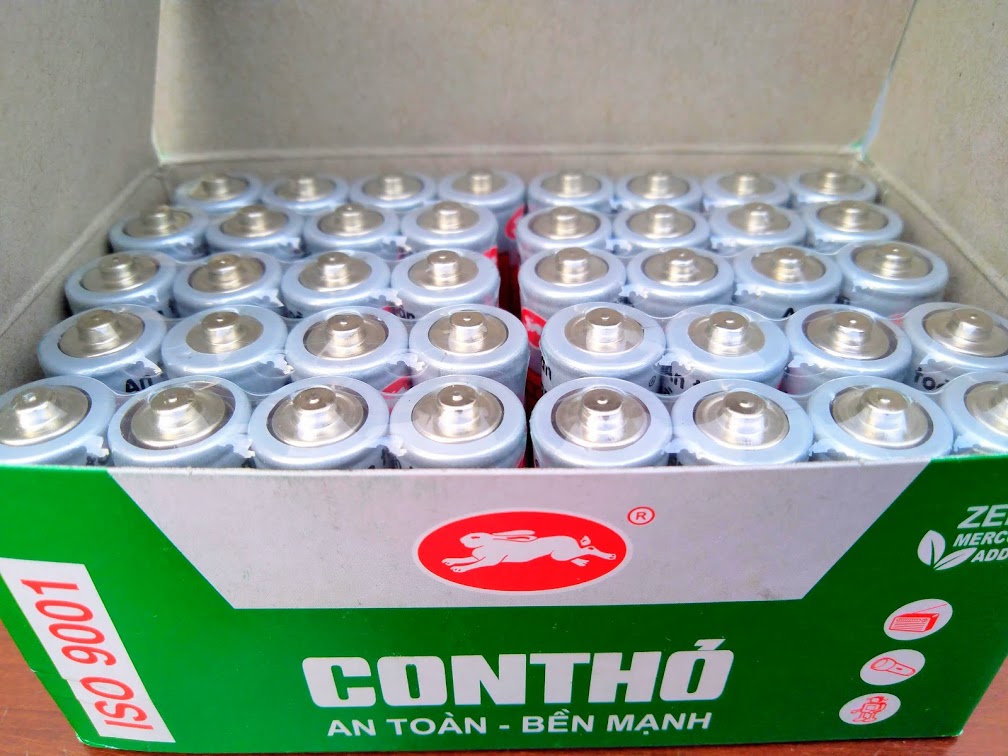 Hộp 40 viên pin con thỏ aa