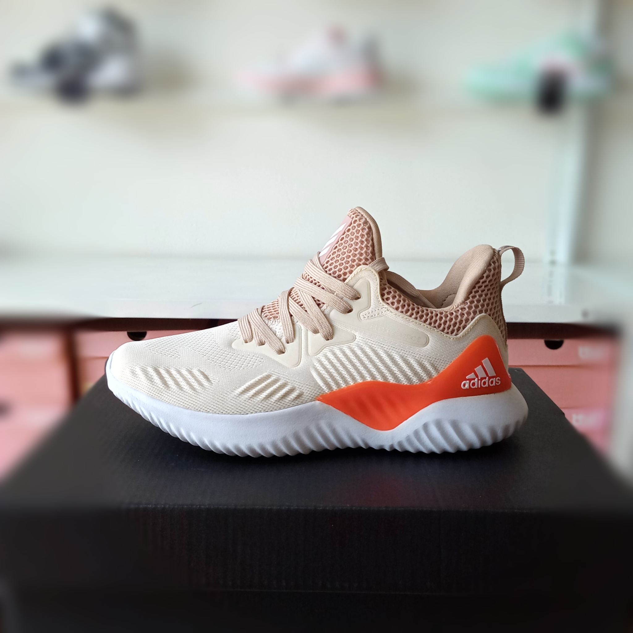 Giày Adidas Alphabounce Beyond hồng kem