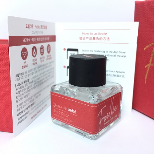 Nước Hoa Vùng Kín Foellie 5ml màu đỏ