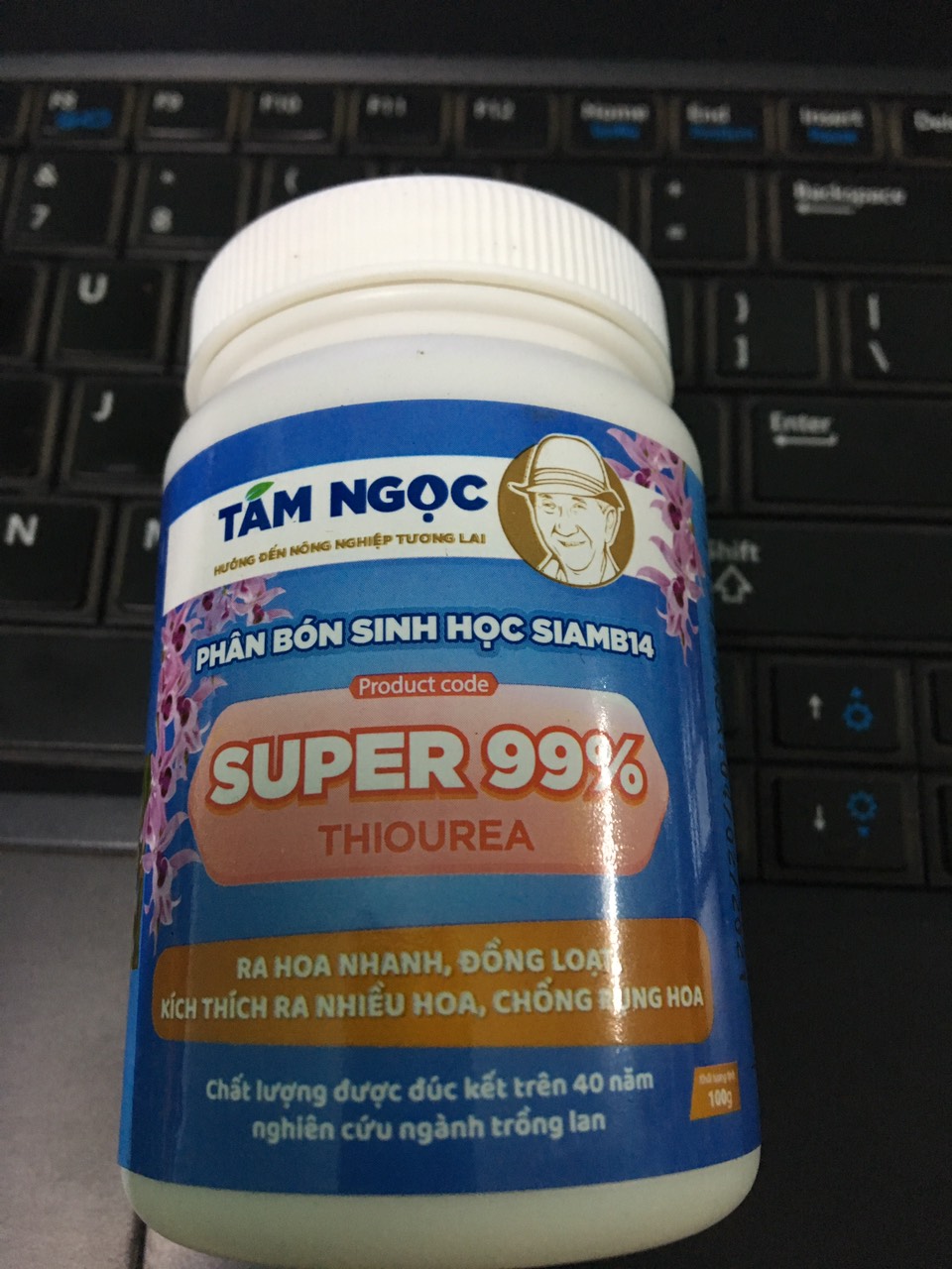 Phân bón Super 99 lọ 100g giúp cây phóng đọt nhanh, tăng trưởng đột biến