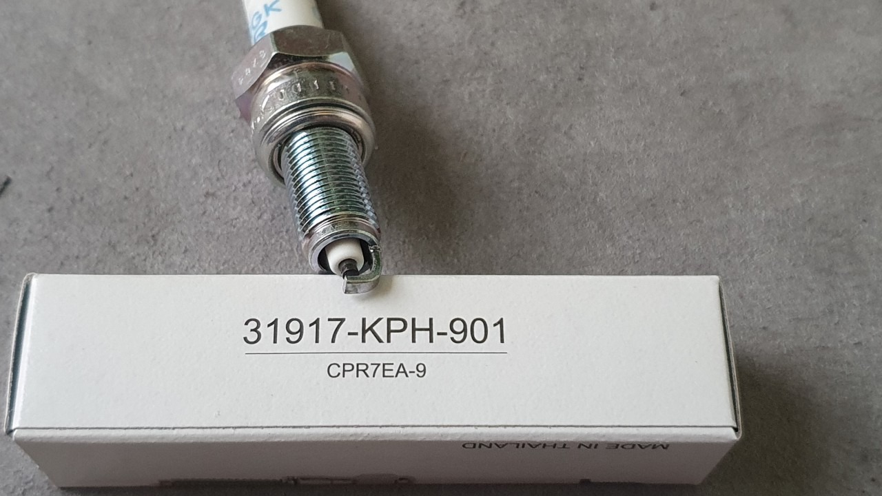 [HCM]Bugi (CPR7EA9) (NGK)