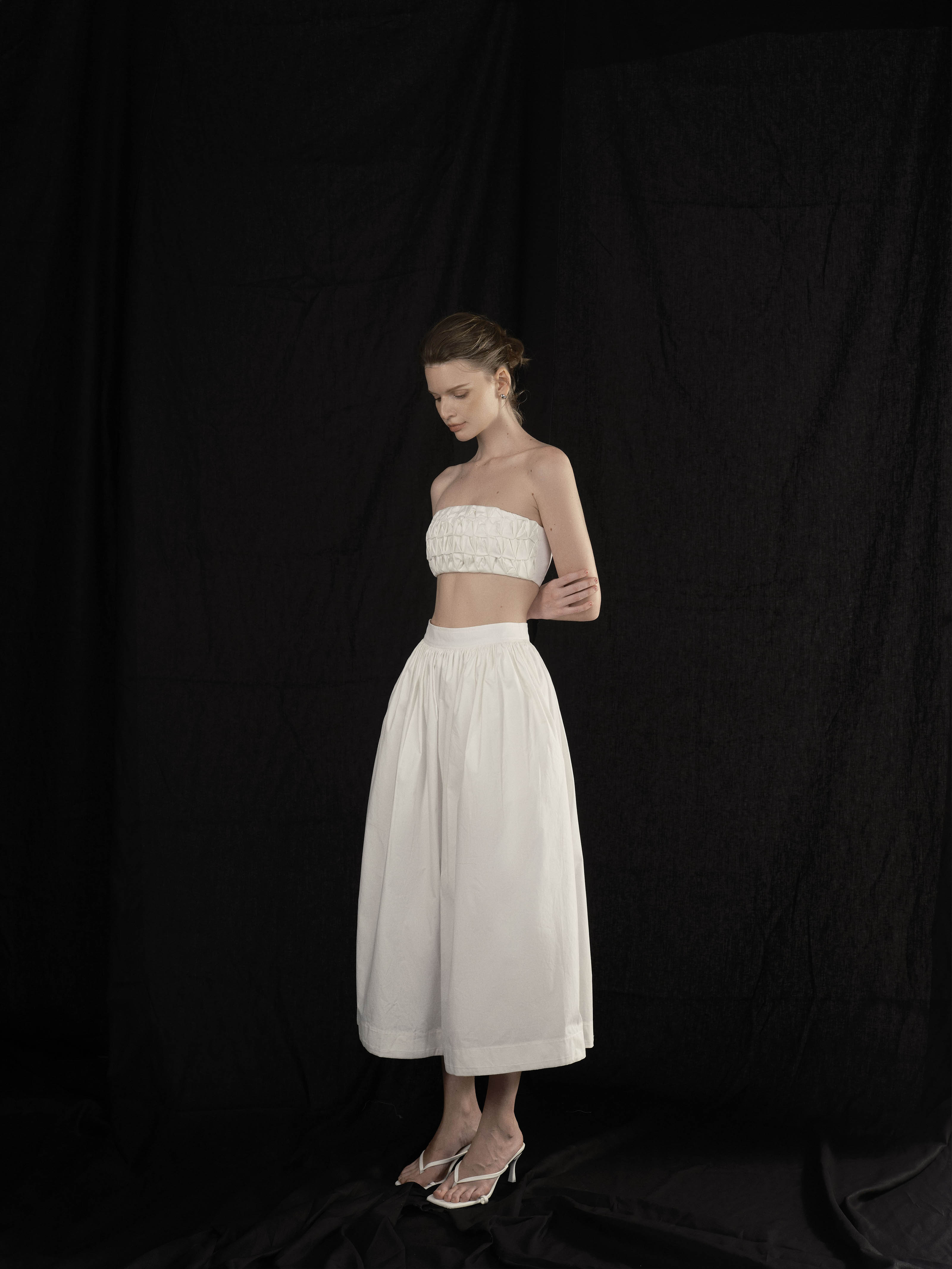 SEASON STUDIOS |Áo Smock Pristal/ chân váy