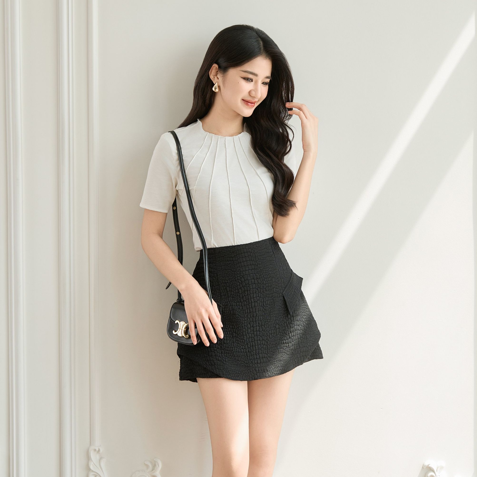 Voucher siêu sale 15% OLV - Chân váy Dymia Skirt