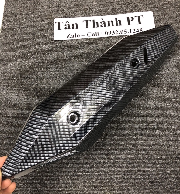 Ốp pô & chụp đít pô Carbon Vario 2018-2019