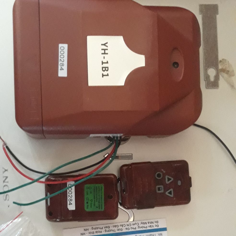 Bộ điều khiển cửa cuốn YH 1B1