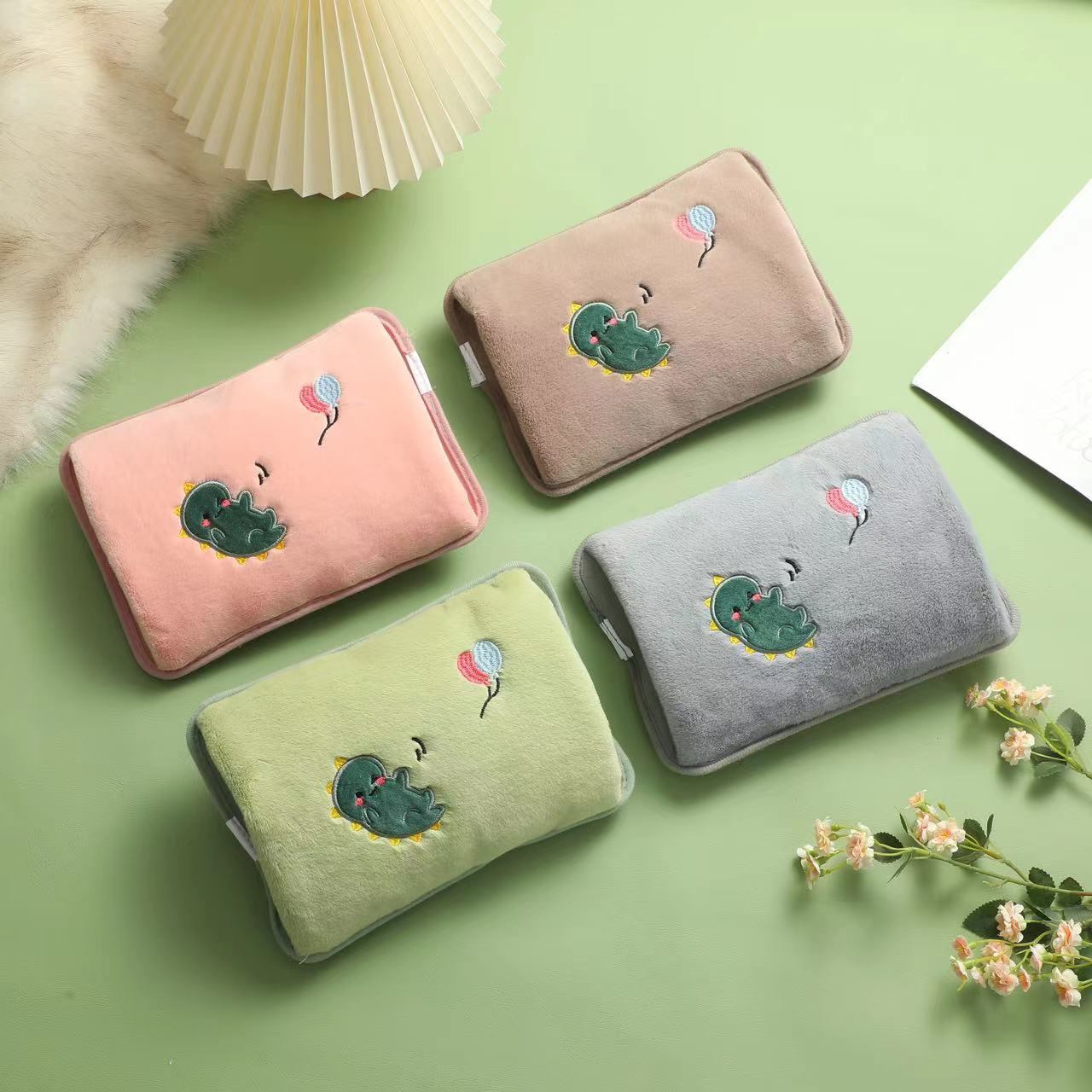 Túi sưởi lông dài mịn Basic Bear Hoa Cúc Nhóc Khủng Long Vịt Con