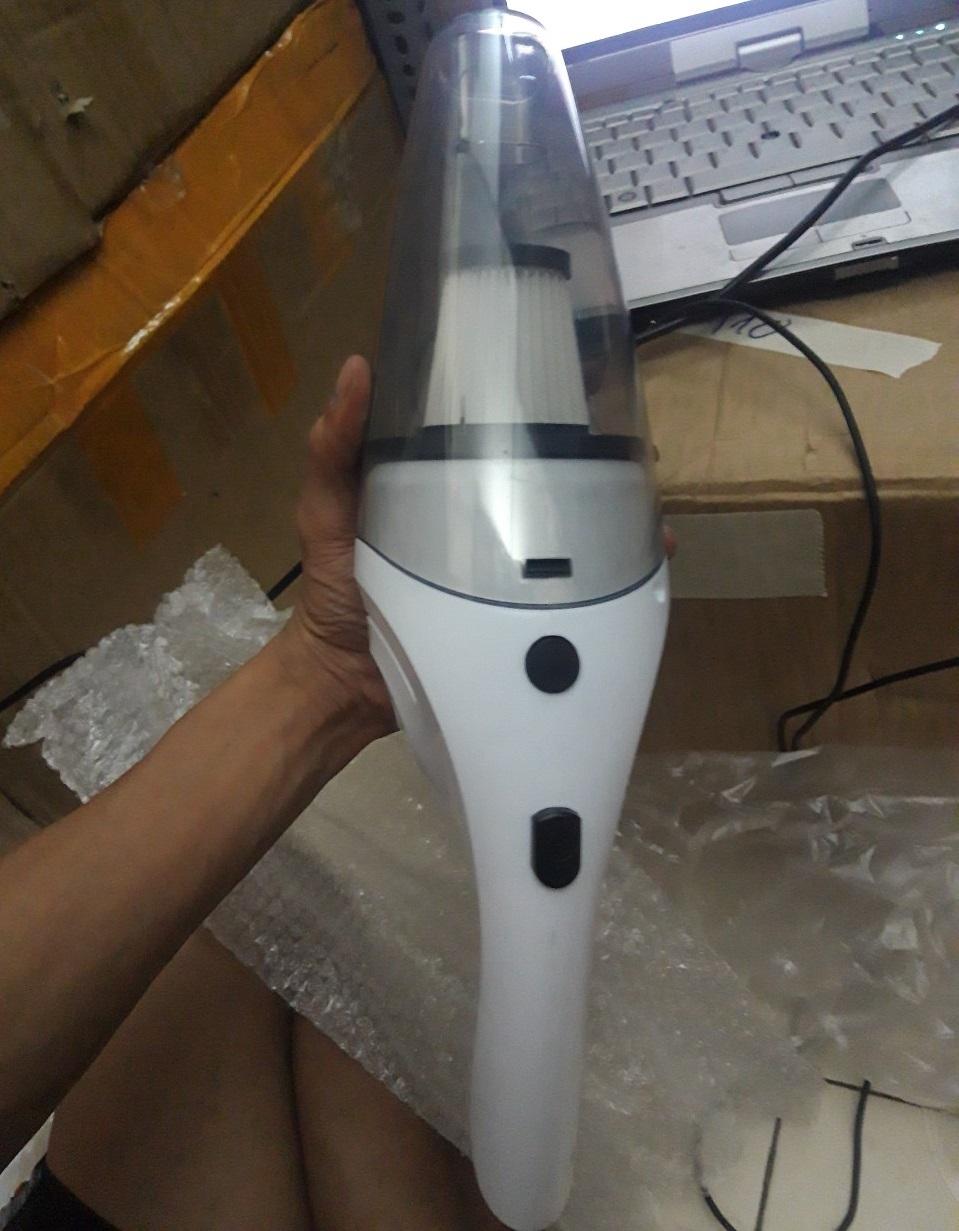 Máy hút bụi mini cầm tay