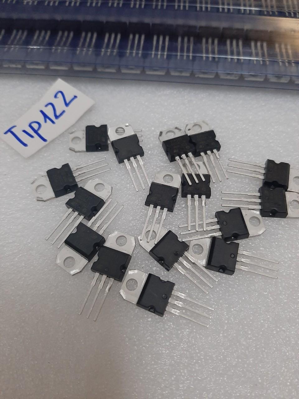 5 con transistor TIP122