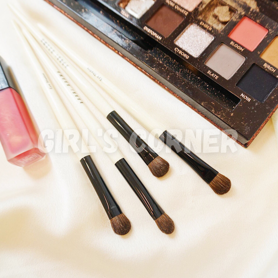 Cọ tán bầu mắt Bobbi Eyeshadow