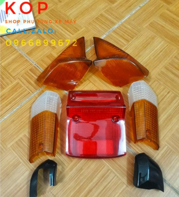 Bộ lắp đèn xi nhan đèn hậu xe DREAM (Giá trọn bộ) ( Giảm-15%)