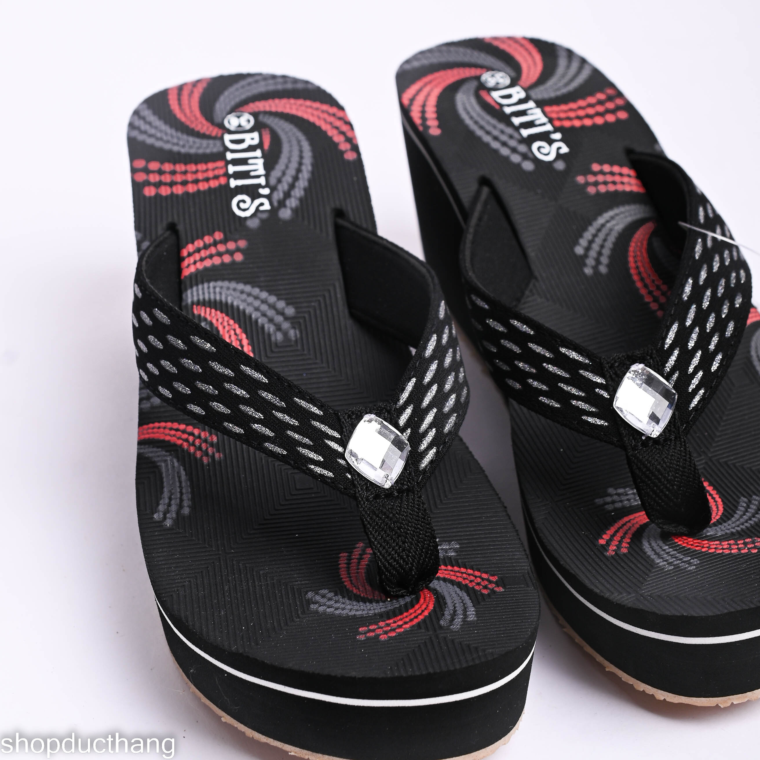 Dép quai kẹp xốp Bitis nữ đế 7cm