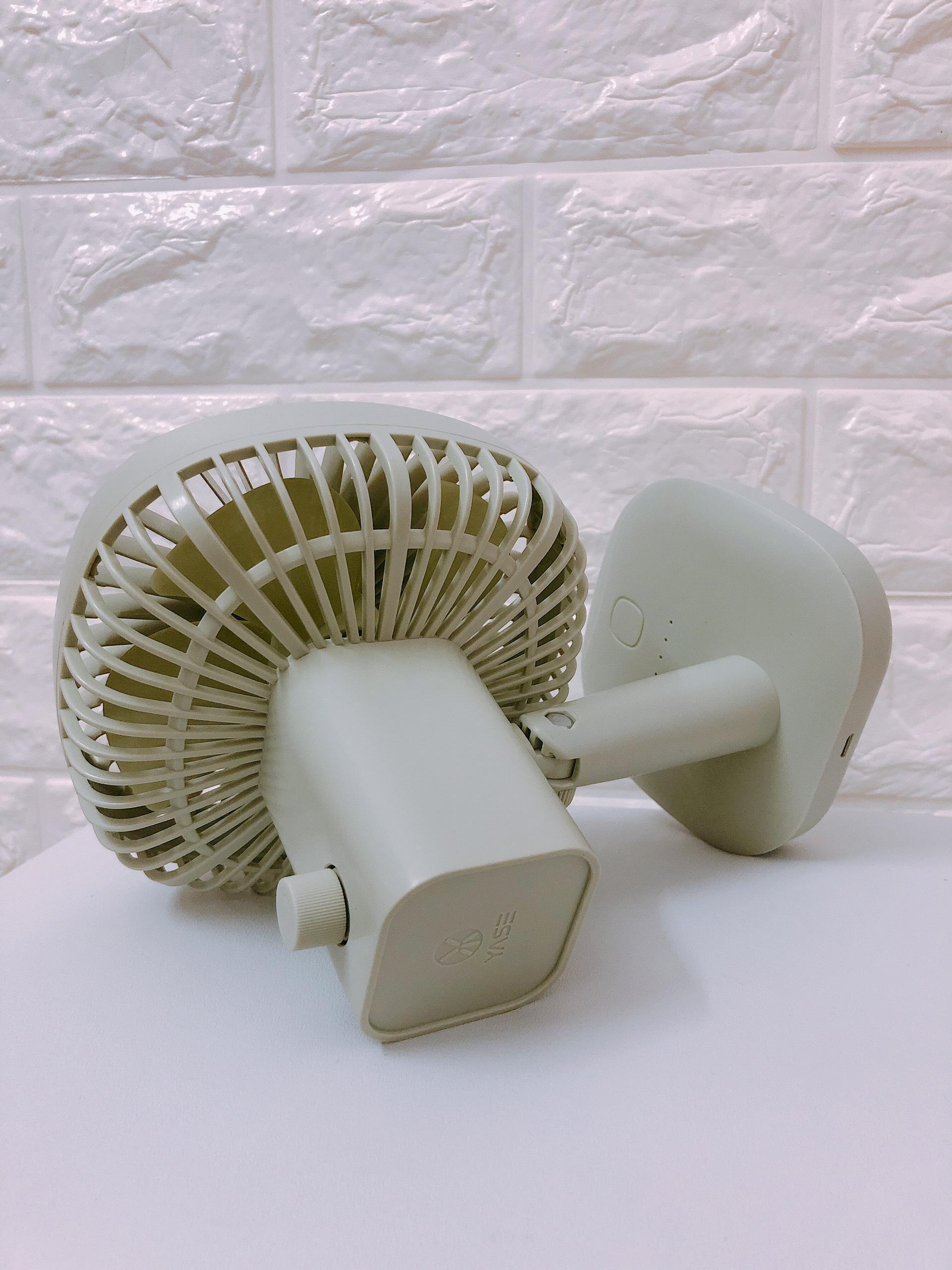 Quạt sạc tích điện để bàn YS-2911 3 chế độ gió, xoay 180 độ dành cho nhân viên văn phòng tiện lợi