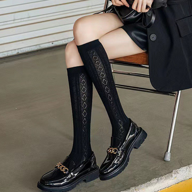 Tất vớ nữ cổ cao 2 màu đen trắng lolita phong cách hàn quốc