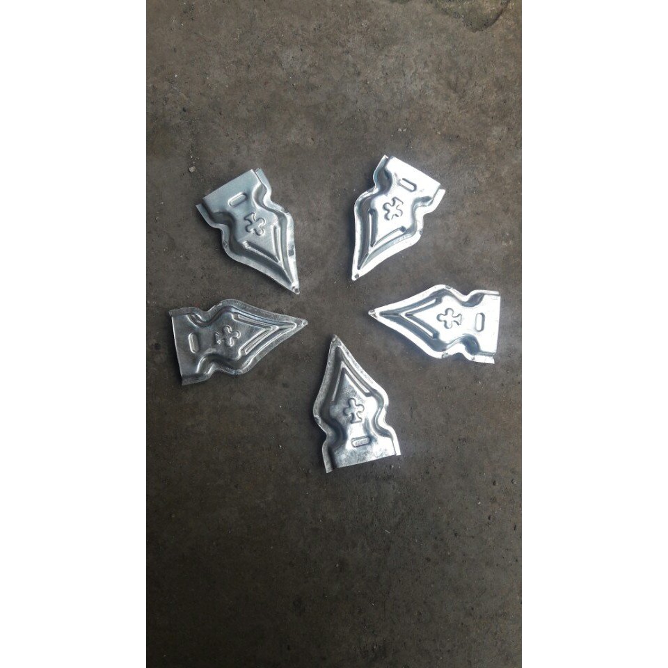 Chông rào sắt hộp, chông rào 2 tầng, chông hàng rào sắt, bịt hàng rào 20x40