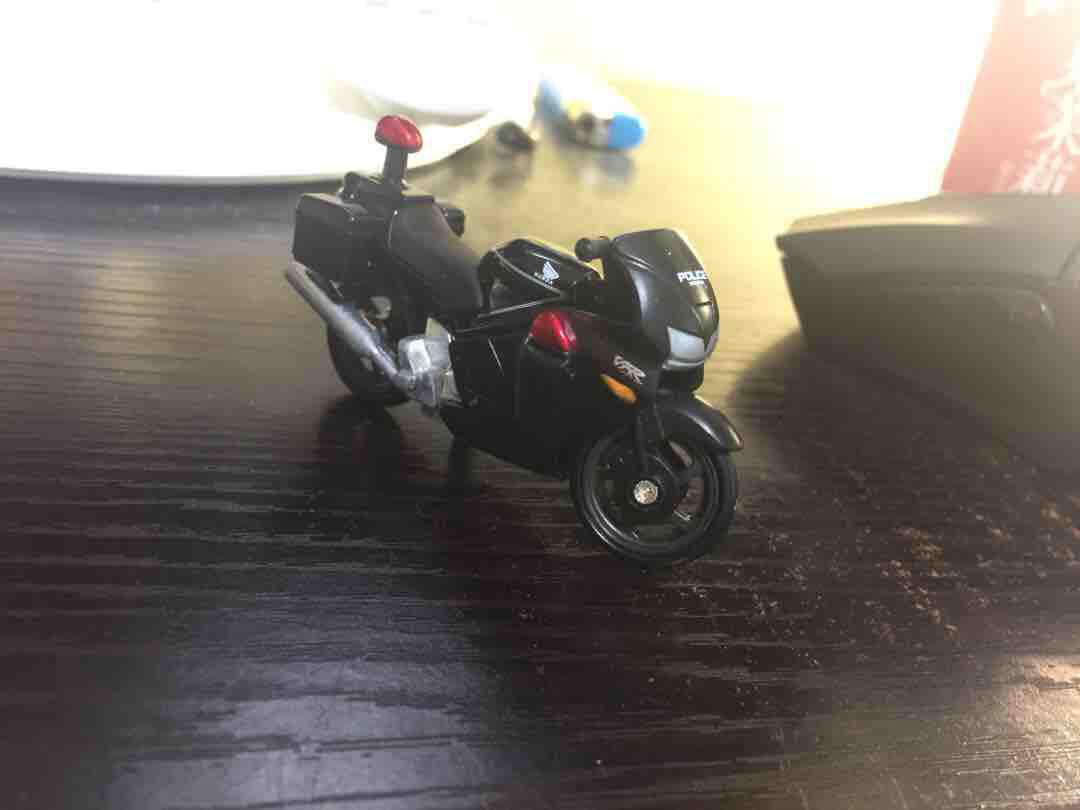 Xe mô hình Tomica Motor