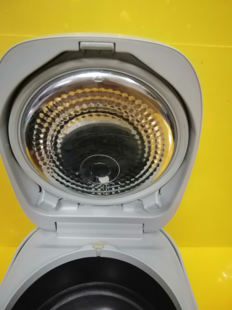 Nồi cơm nội địa Nhật Panasonic SR-HA102 (1.0L)