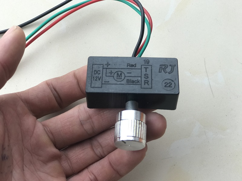 Điều tốc mô tơ bơm nước 12v, máy bơm thuốc trừ sâu
