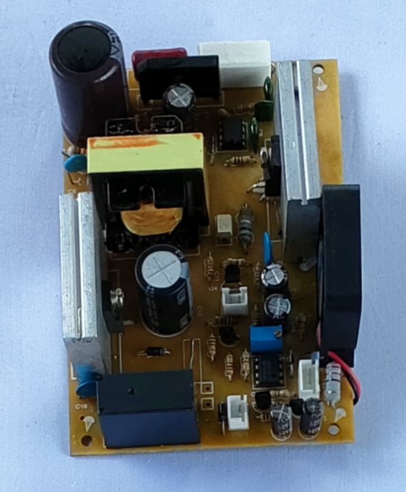 [HCM]MẠCH SẠC BÌNH ẮC QUY 12V TỰ ĐỘNG 15A