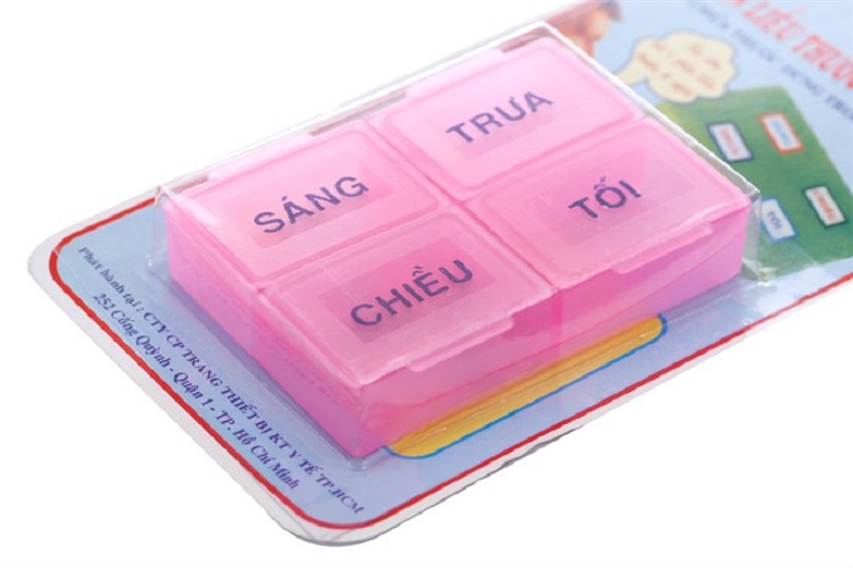 Hộp phân liều thuốc 4 ngăn lớn