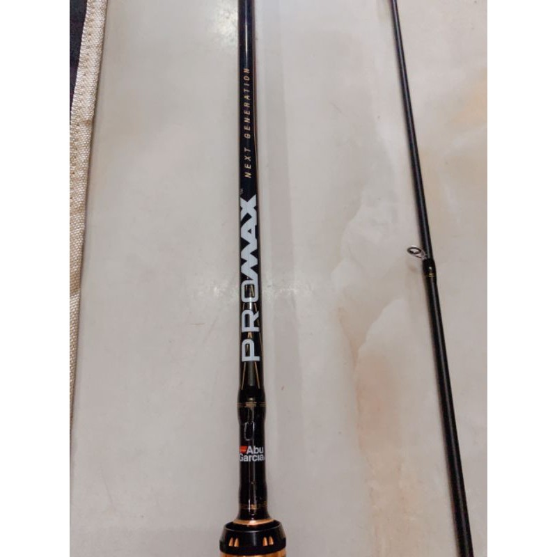 Cần lure abu pro max siêu tải cá ngọn  M  (cam kết bán hàng chất lượng có bảo hành)