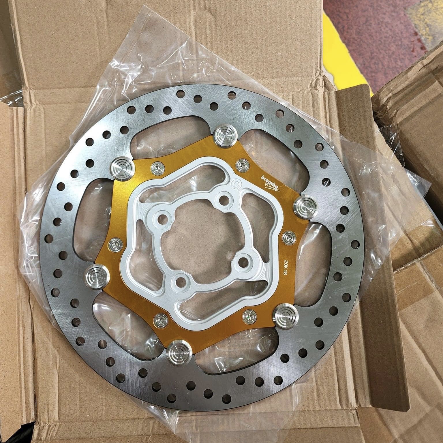 Đĩa thắng brebo over size 267mm