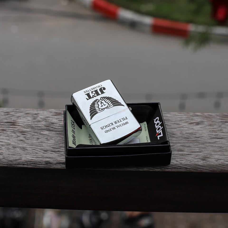 [HCM]Bật Lửa Zippo USA Khắc Logo Jet - Tặng Kèm Xăng Đá