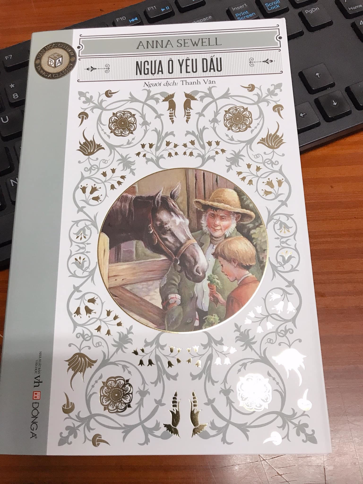 Ngựa Ô Yêu Dấu