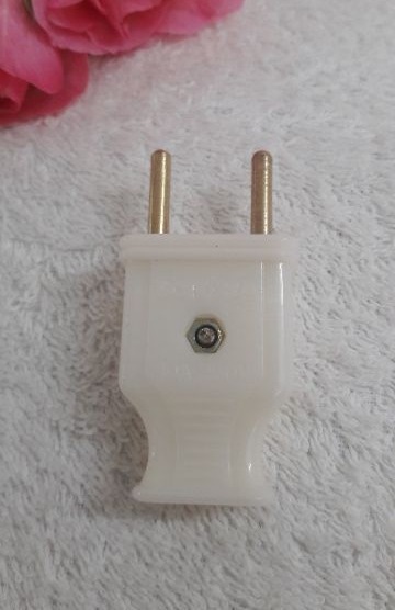 Combo 2 cái Phích cắm chống vỡ Sopoka P1