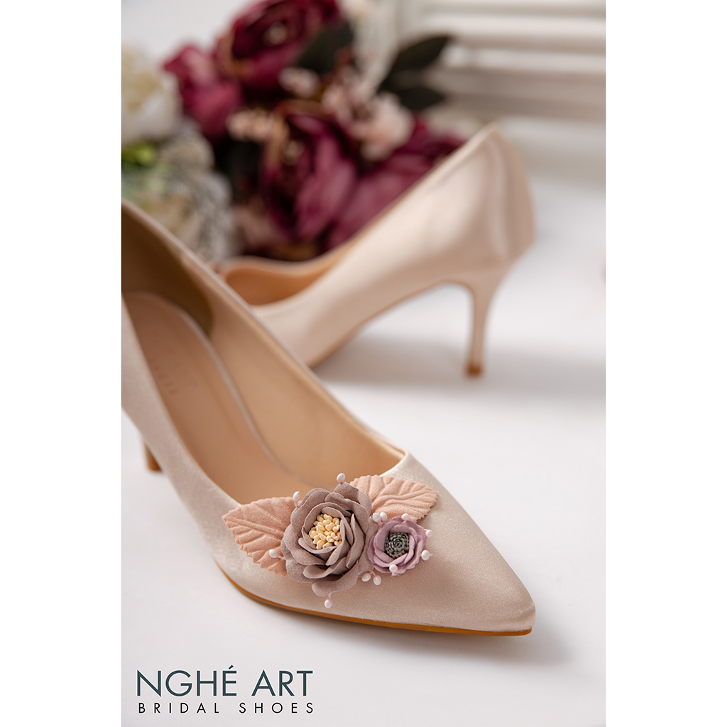 Giày cưới Nghé Art lụa satin hoa vinatge 354