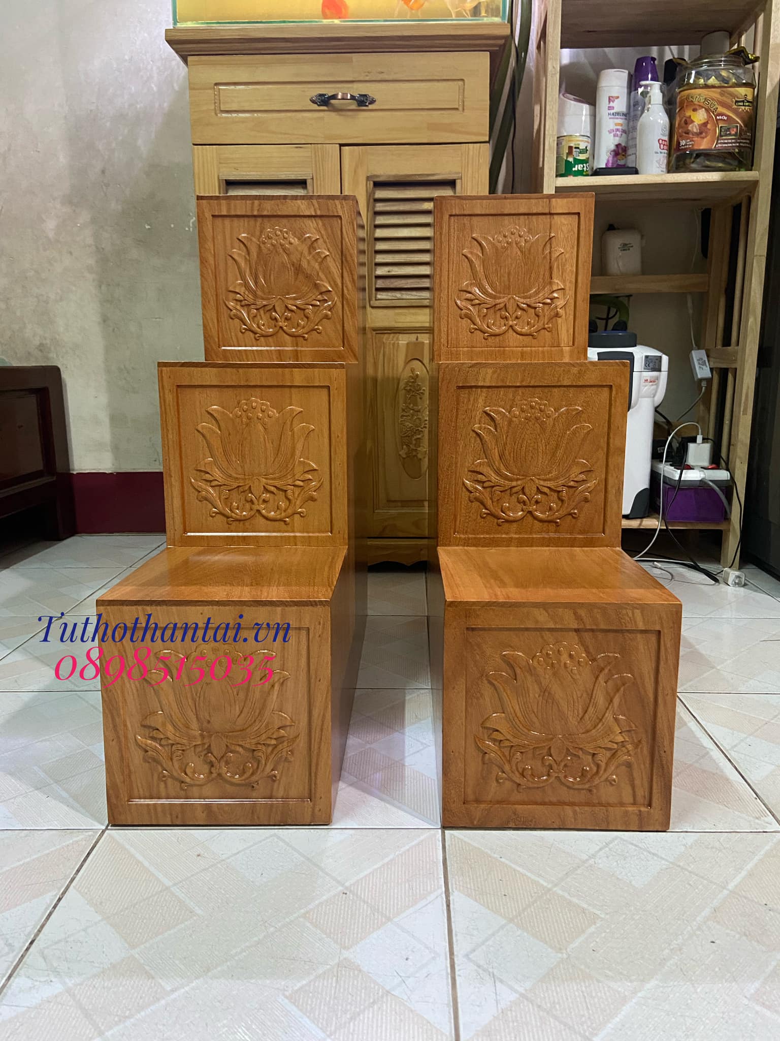 Bục tam cấp Hoa Sen bàn thờ thần tài ( Hàng cao cấp loại 1 )