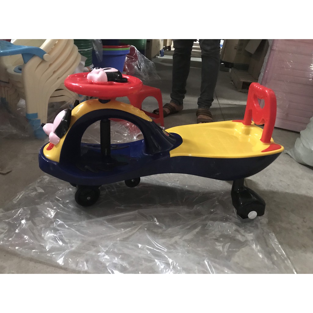 Xe lắc có tựa cho bé hàng đẹp