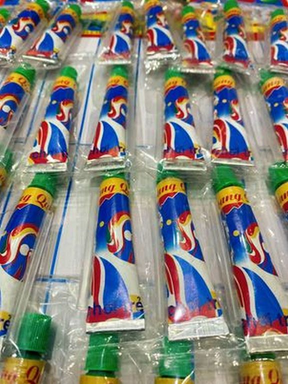 Tuýt thổi bong bóng lớn - tuổi thơ 5 cái