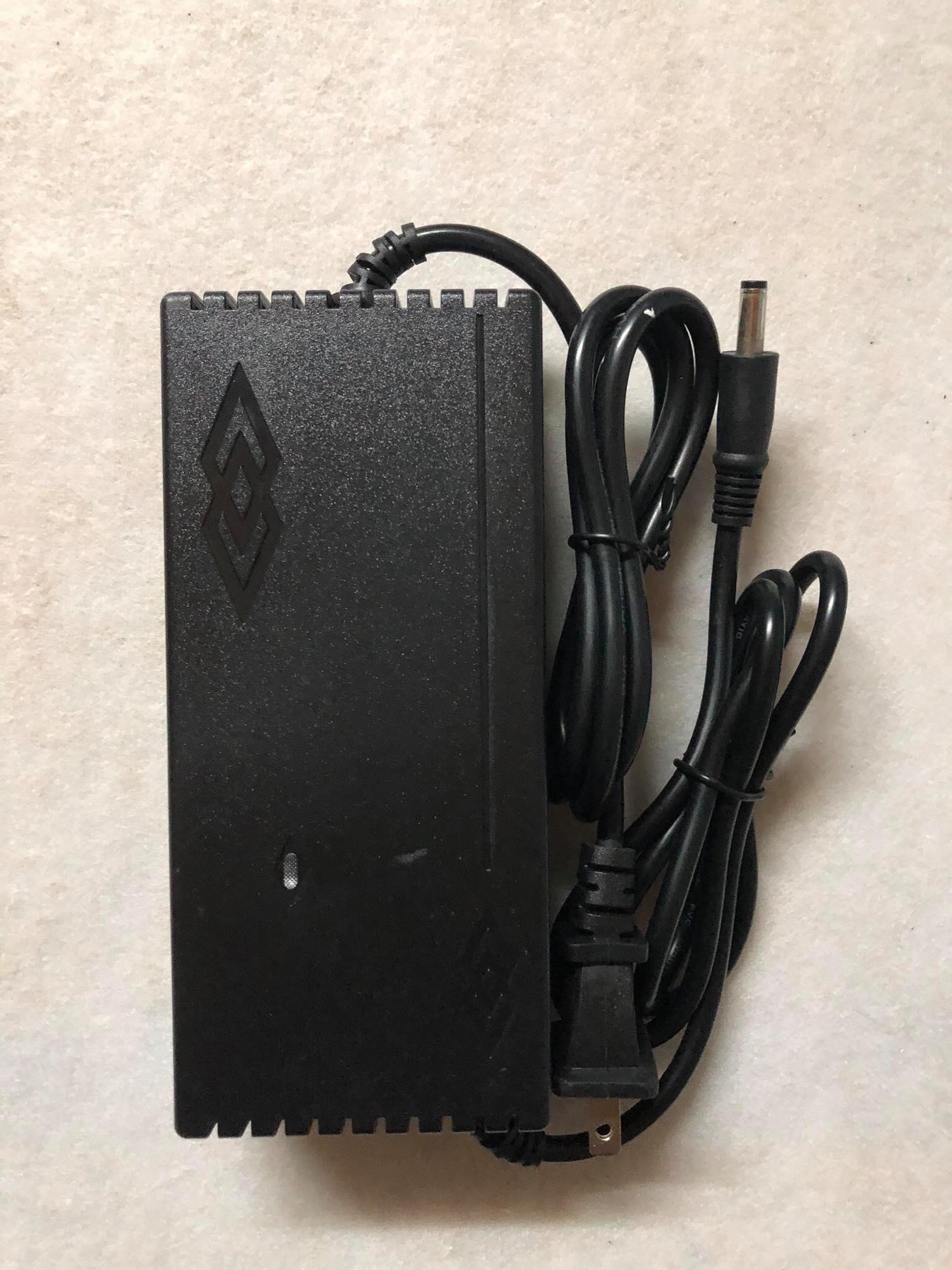 Sạc pin lithium hệ 4S 10A 14,6 V