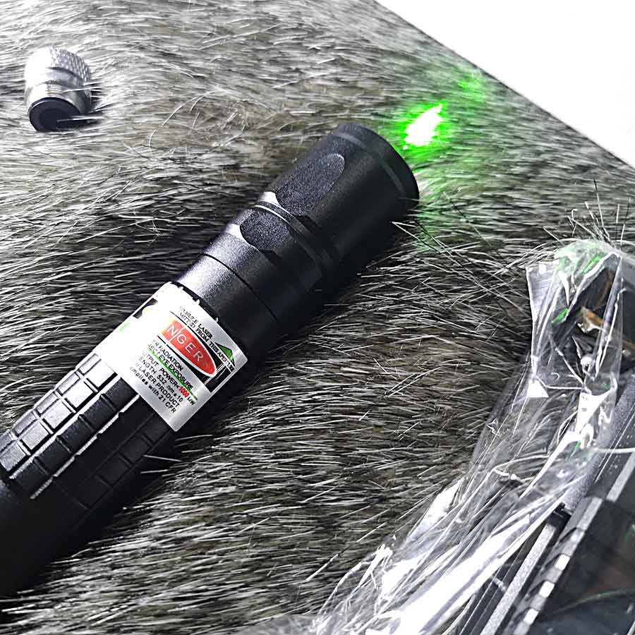 [HCM]Đèn Laser Công Trình B018 Cao Cấp
