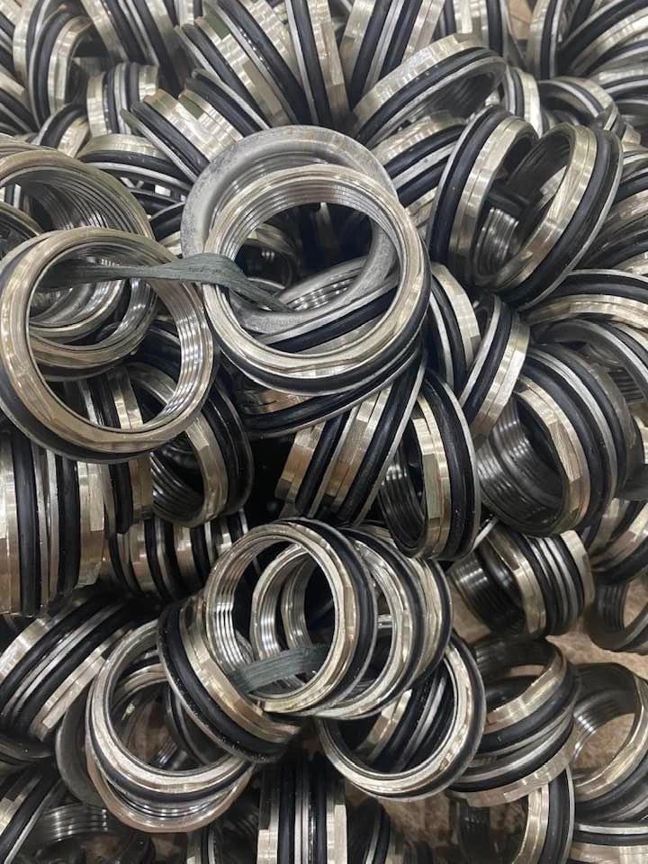 Ốc Rốn Téc Nước - Rốn Bồn Nước Inox