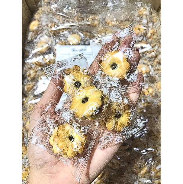 BÁNH BÔNG LAN MAI NHÂN KHÓM