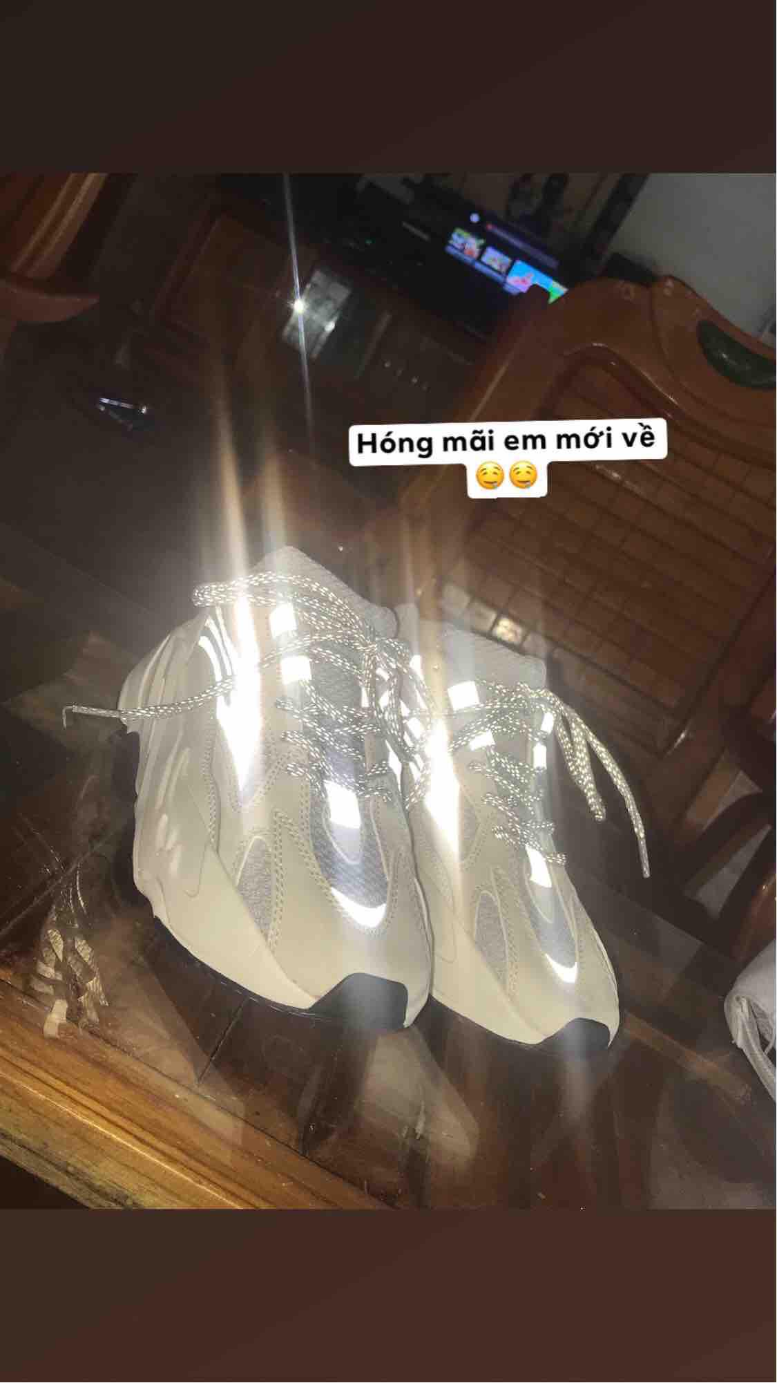 Giầy thể thao yz700  nam nữ 36-43