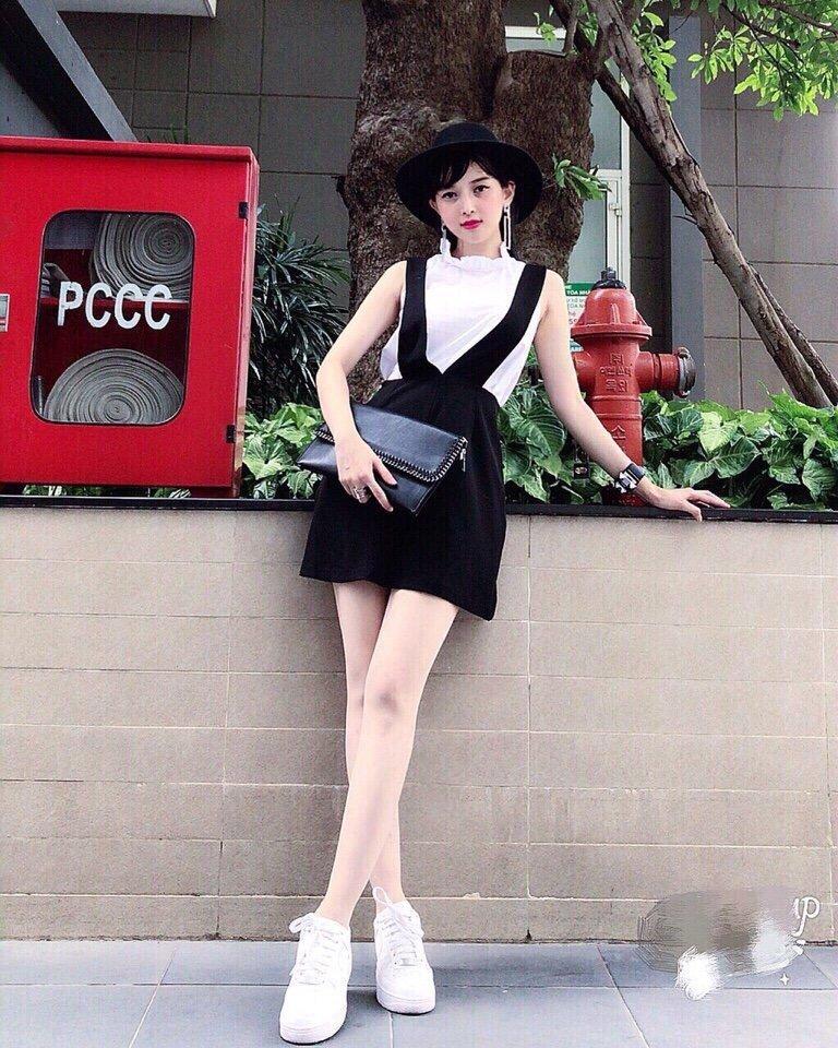 Sét đầm yếm siêu dễ thương công chúa TTS0056