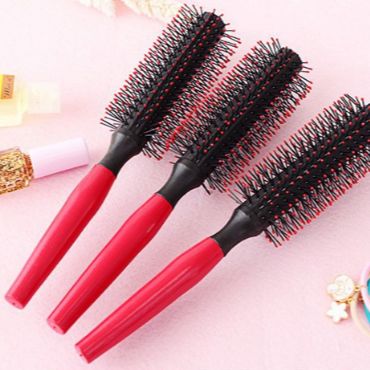 Lược tròn tạo phồng cho tóc uốn xoăn