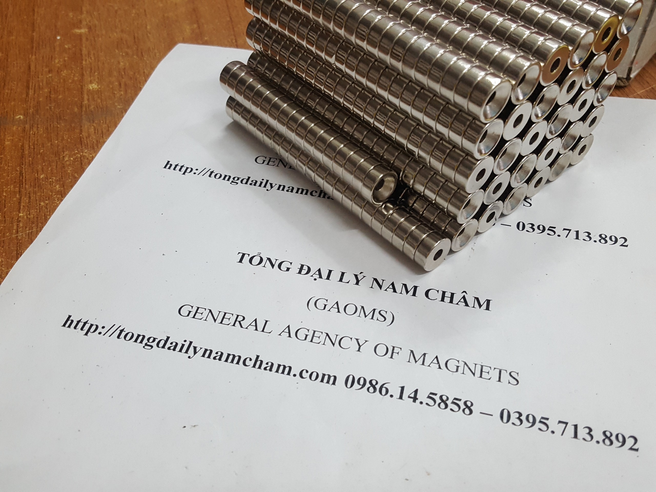 10 viên nam châm 12x5 lỗ vát 4mm