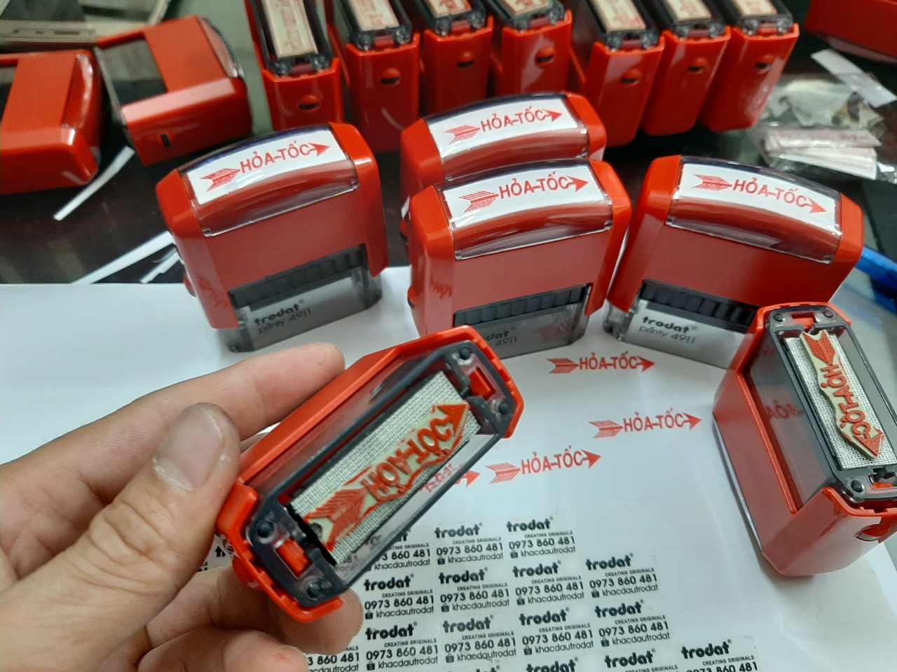 Con dấu HỎA TỐC Trodat 4911 (Loại tốt)