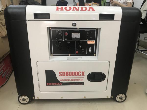 Máy phát điện Honda SD8000CX (5.5kw, chạy dầu, đề nổ, vỏ chống ồn)