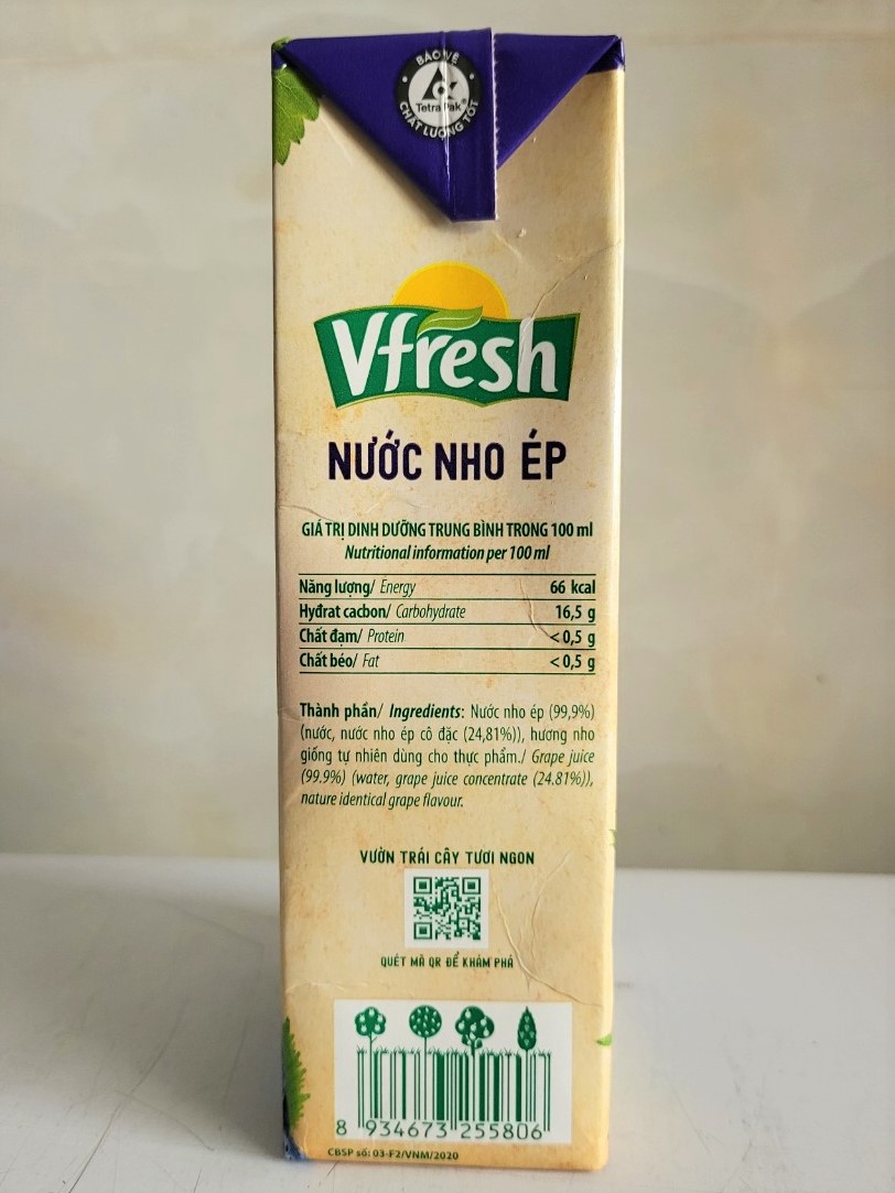 [Hộp 1 Lít] NƯỚC NHO ÉP VFRESH [VN] VINAMILK Grape Juice (halal)