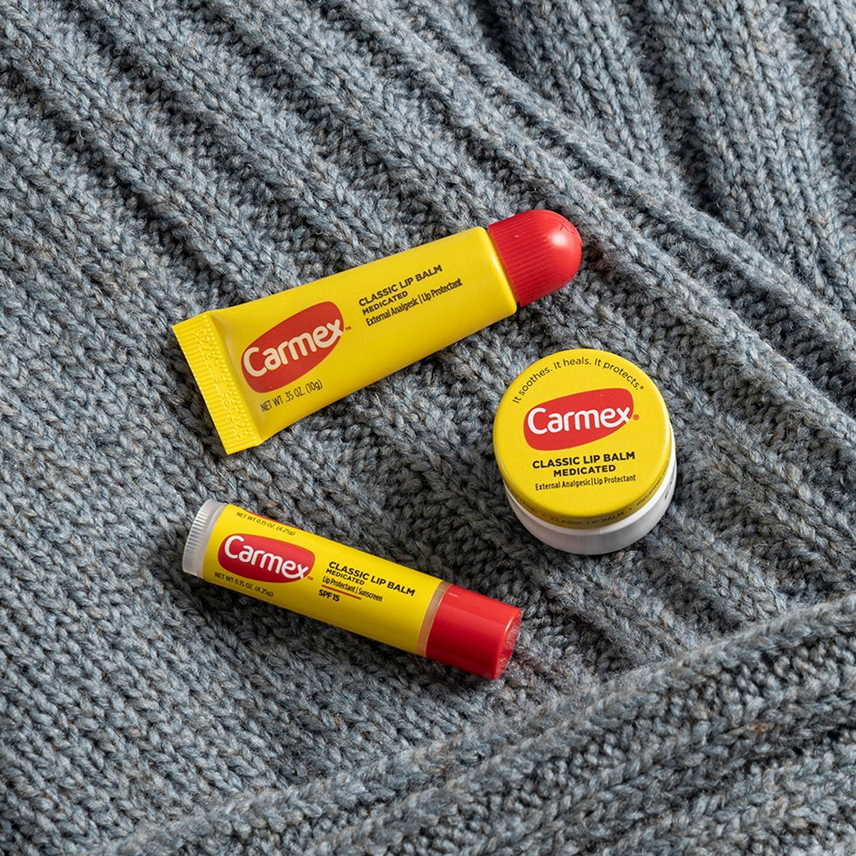 [Chính Hãng Nội Địa Mỹ] Thỏi son dưỡng môi, siêu cấp ẩm, không mùi Carmex SPF15